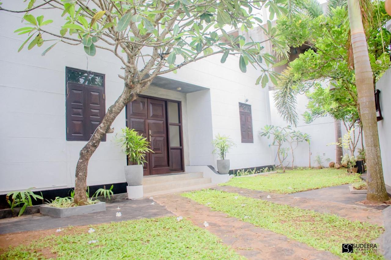 Blooming Polhena Bed and Breakfast Matara Exterior foto